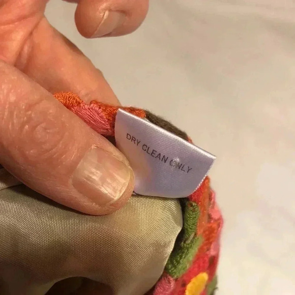 Sara Jane flower skirt.  size 2 - Picture 7 of 7